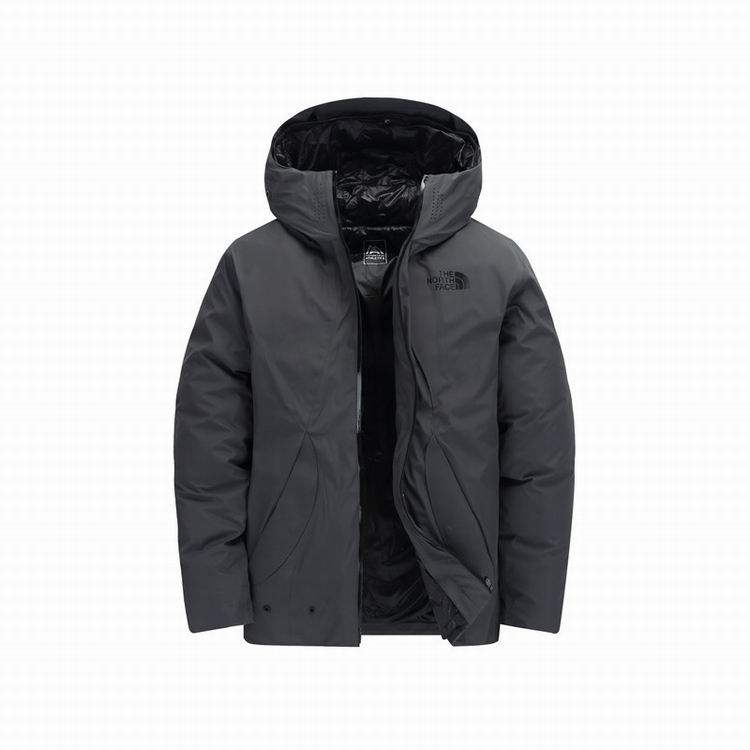 The North Face Men's Outwear 166